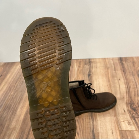 Doc Dr Martens 1460 FAUX FUR LINED LACE UP BOOTS - Picture 8 of 10